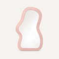 Miroir Mural à La Silhouette Ondulée Rose  — Cadre Irrégulier