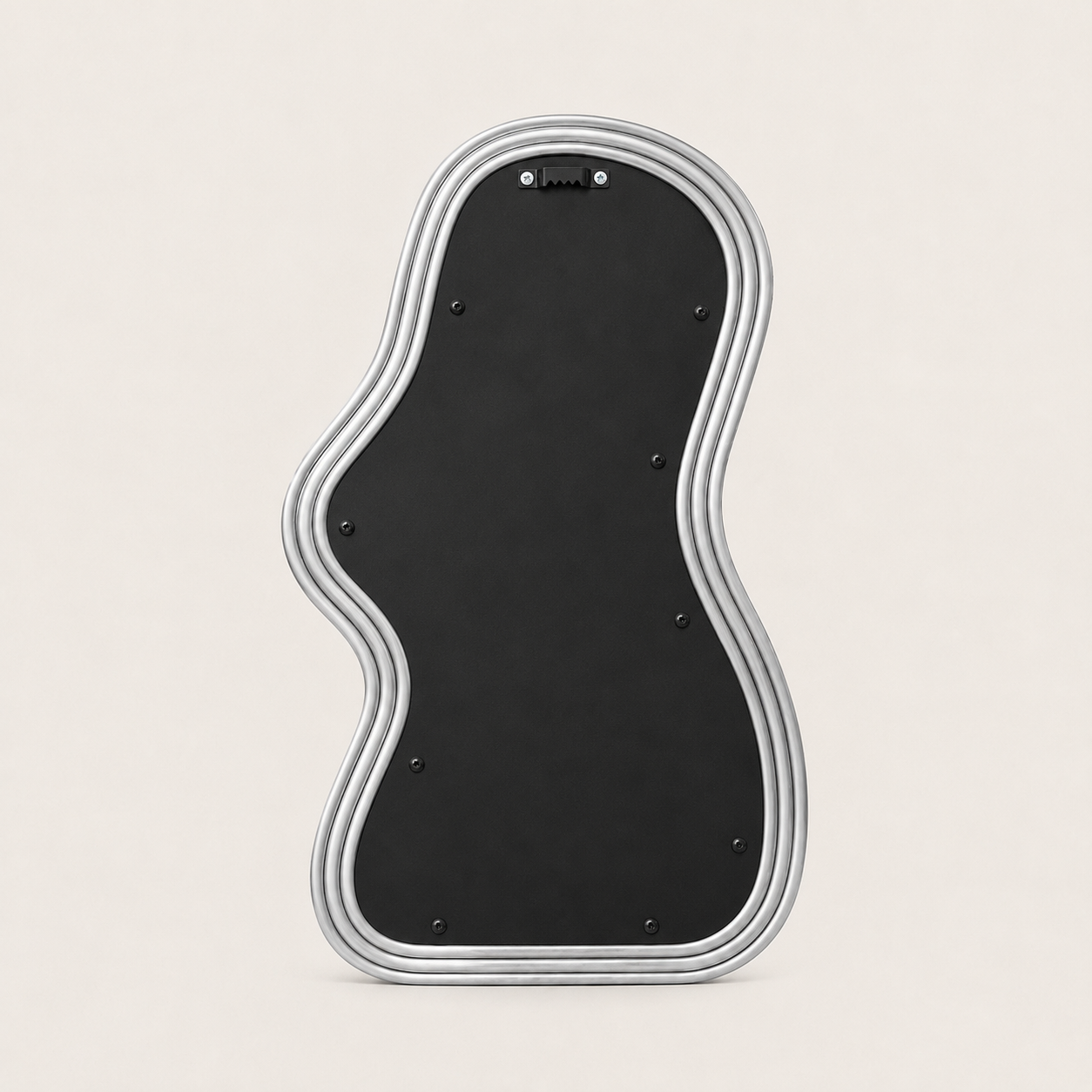 Miroir Mural à La Silhouette Ondulée Argent  — Cadre Irrégulier